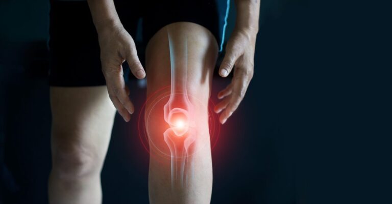 ból kolana przy zginaniu